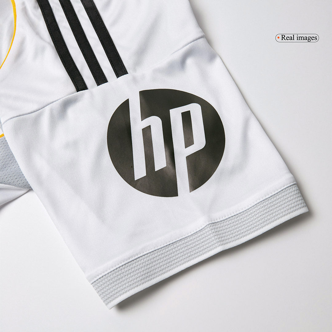 Real Madrid Heimtrikot 2025/26 & Real Madrid Auswärtstrikot 2025/26