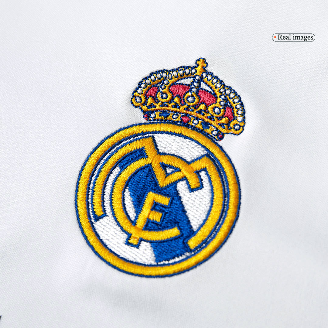 Real Madrid Heimtrikot 2025/26 & Real Madrid Auswärtstrikot 2025/26